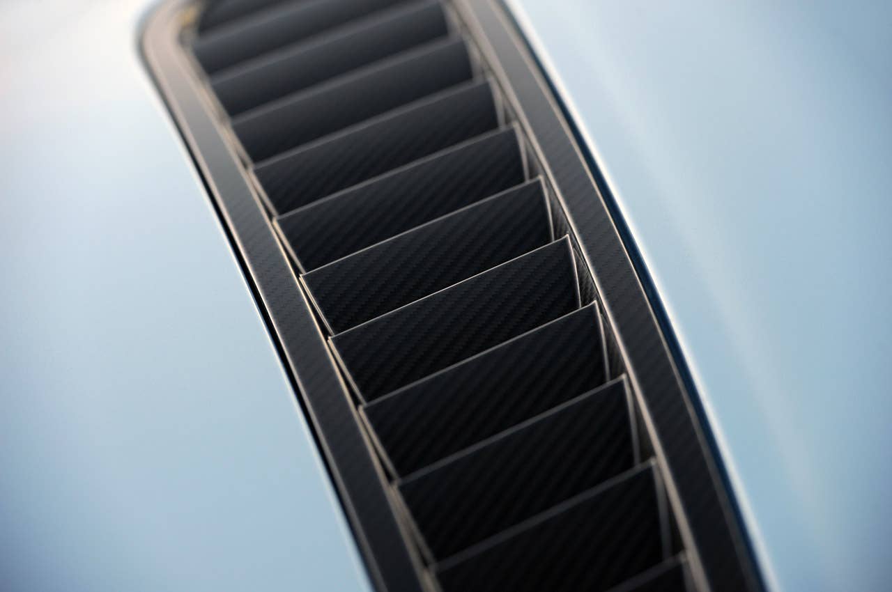 2011 Aston Martin V12 Vantage hood vent