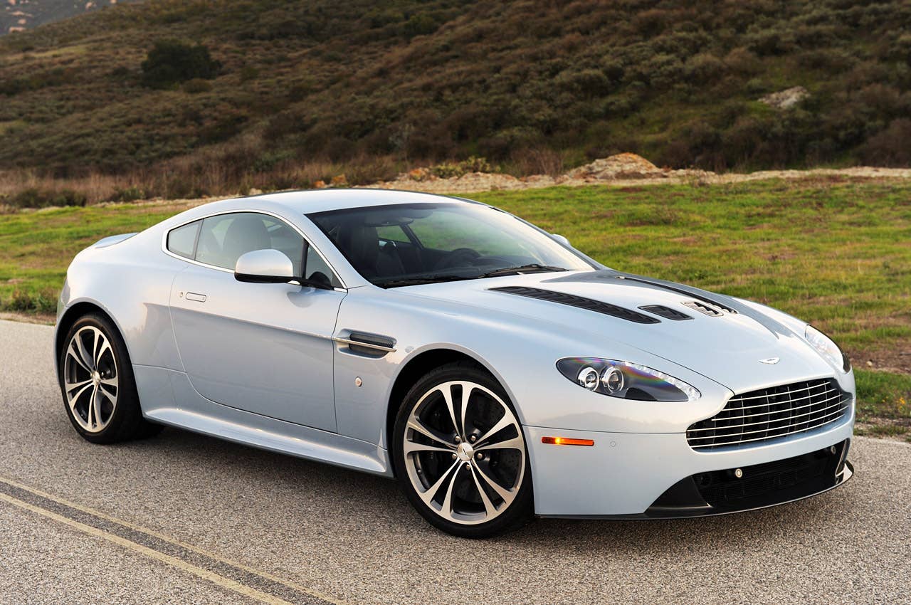 2011 Aston Martin V12 Vantage front 3/4 view