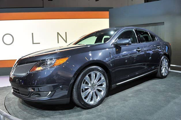 MKS♡ 2013 Lincoln MKS hits the Hollywood spotlight - Autoblog