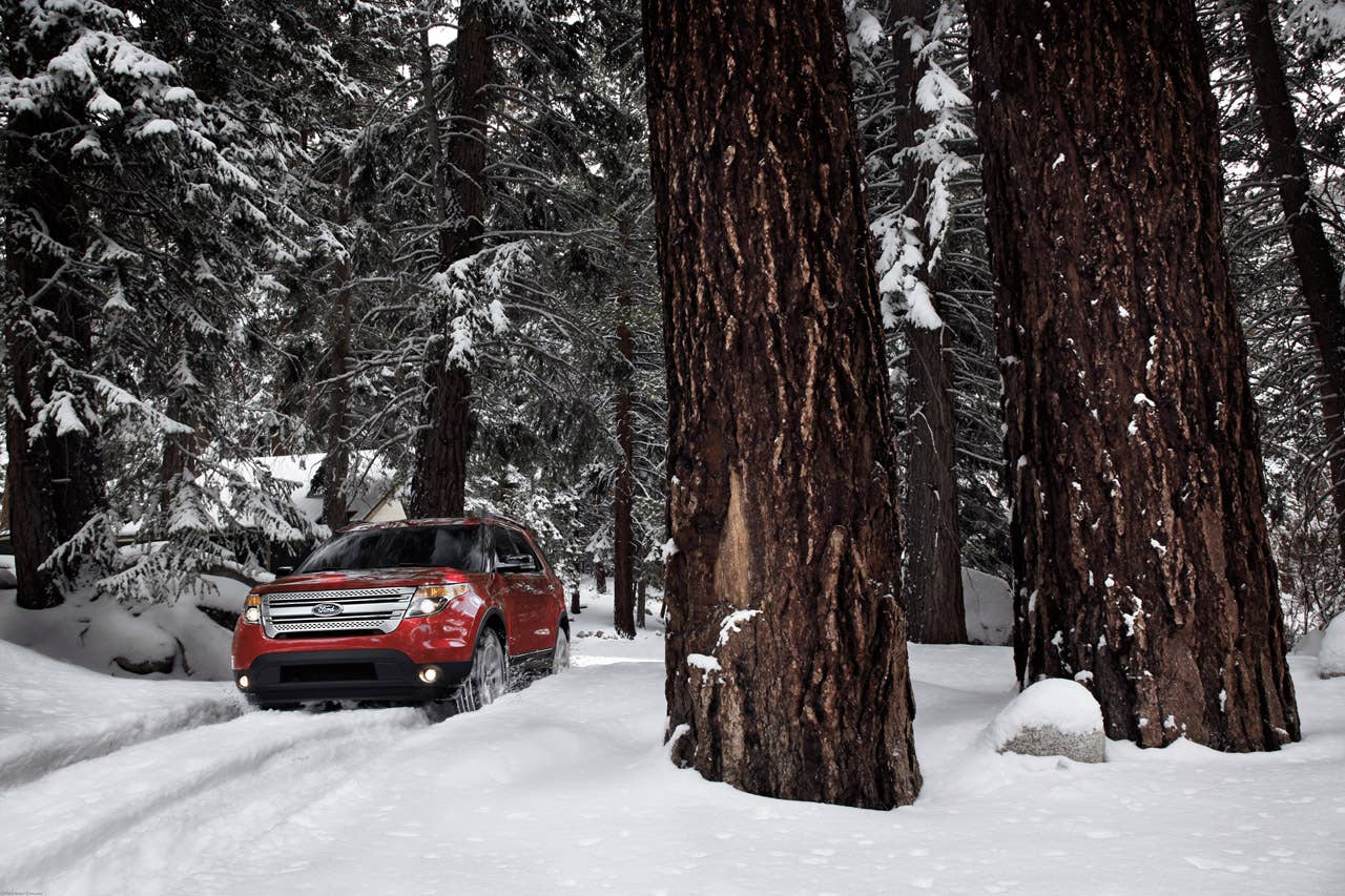 2013 Ford Explorer: The popular Ford SUV offers a choice between a 3.5-lter Ti-VCT V6 and a 2.0-liter EcoBoost four-cylinder engines to deliver impressive fuel efficiency.    (06/27/12)