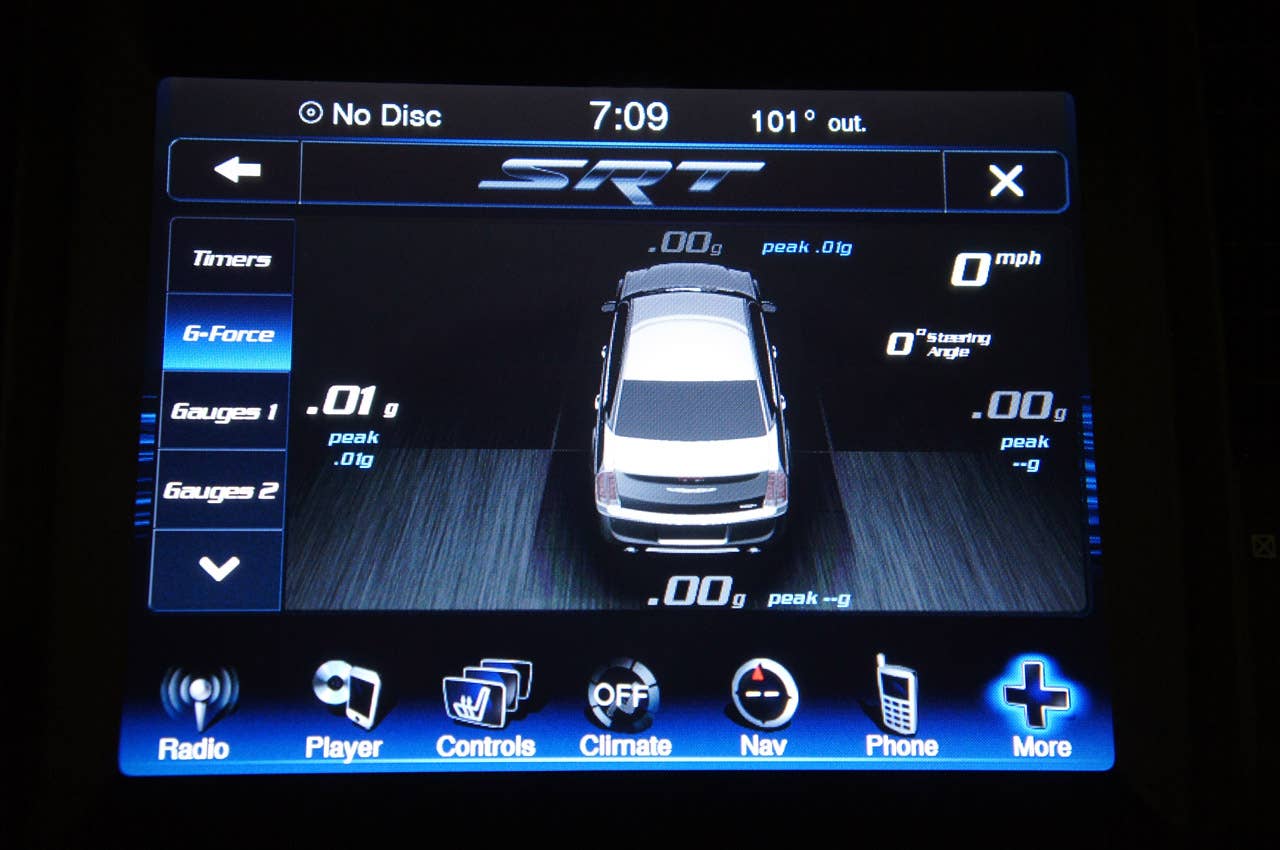 2012 Chrysler 300 SRT8 multimedia display