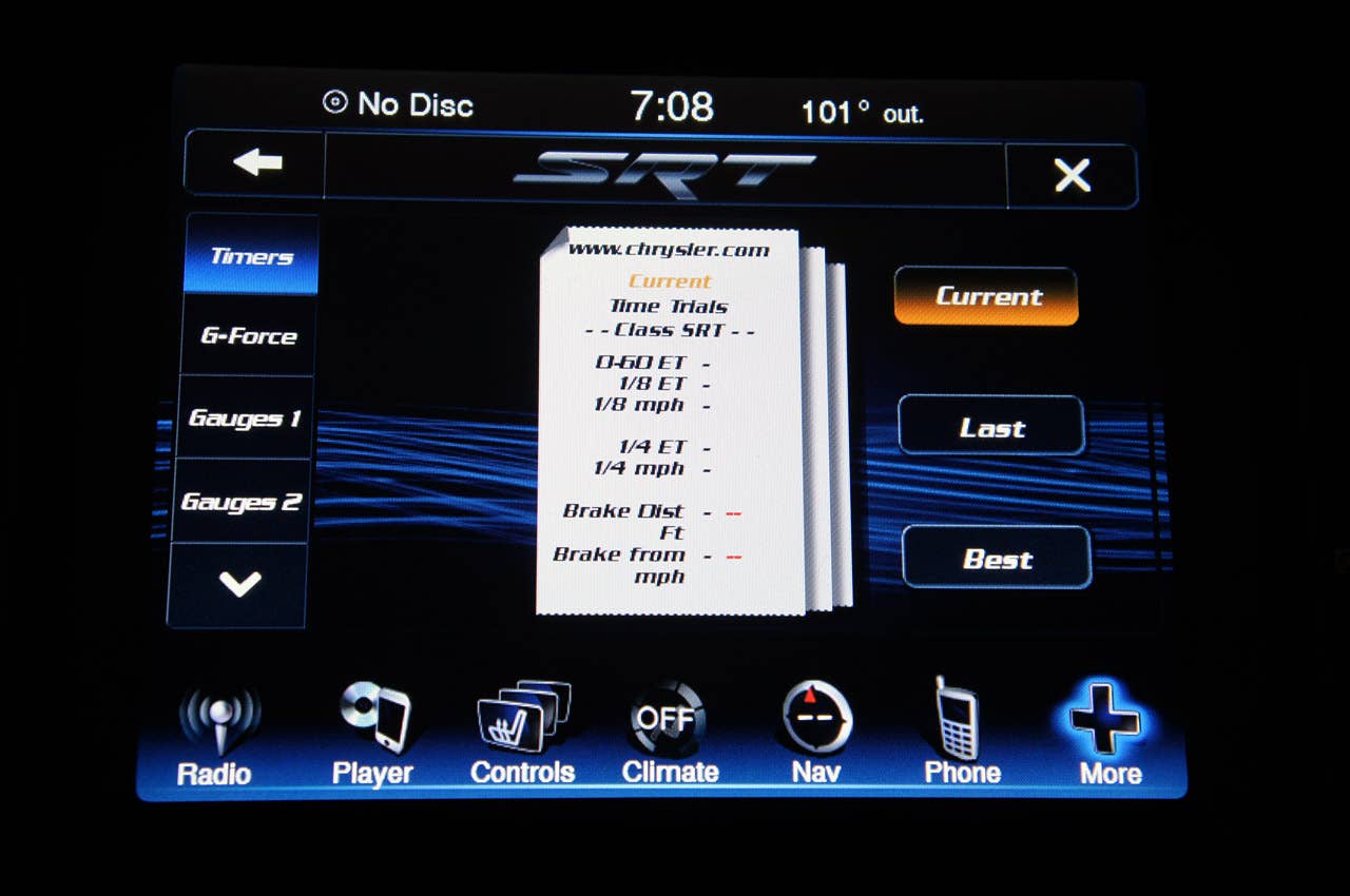 2012 Chrysler 300 SRT8 multimedia display