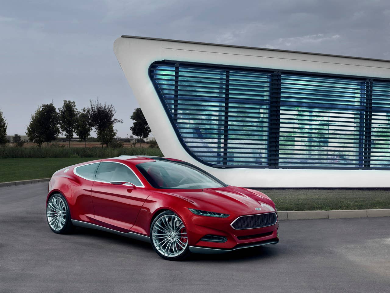 Ford Evos Concept front 3/4