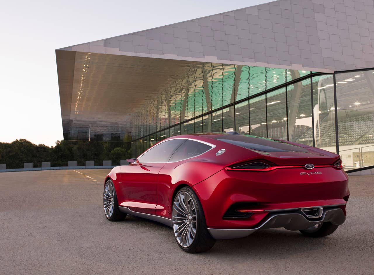 Ford Evos Concept rear 3/4