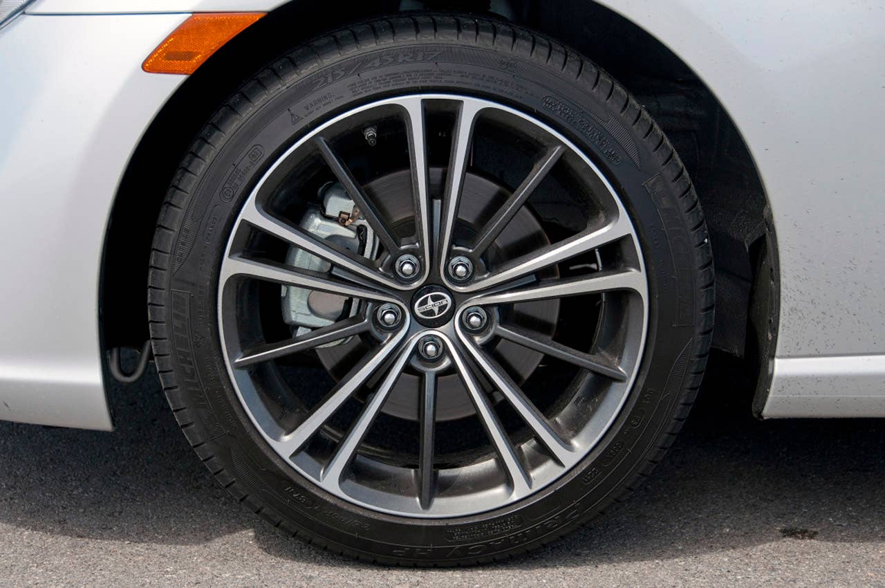 2013 Scion FR-S wheel