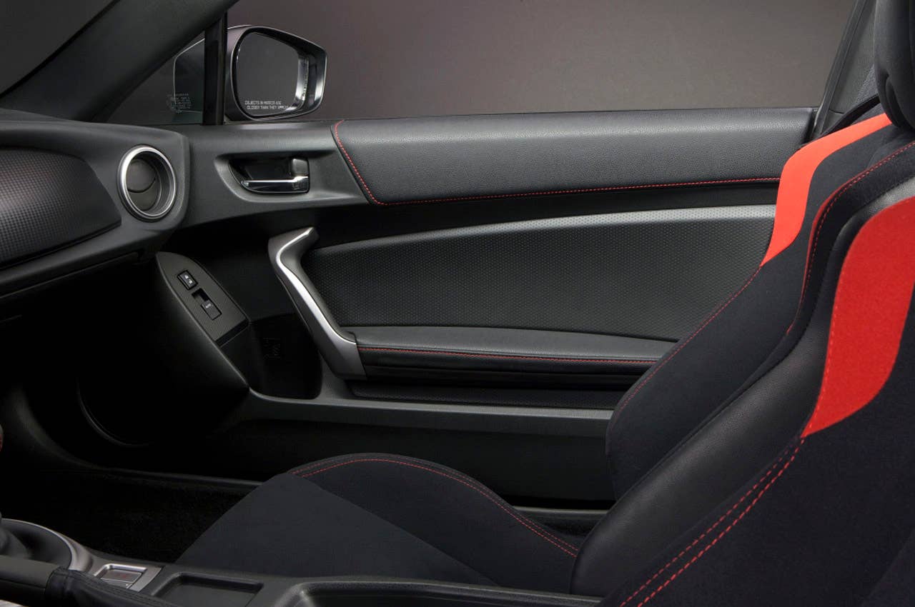 2013 Scion FR-S door