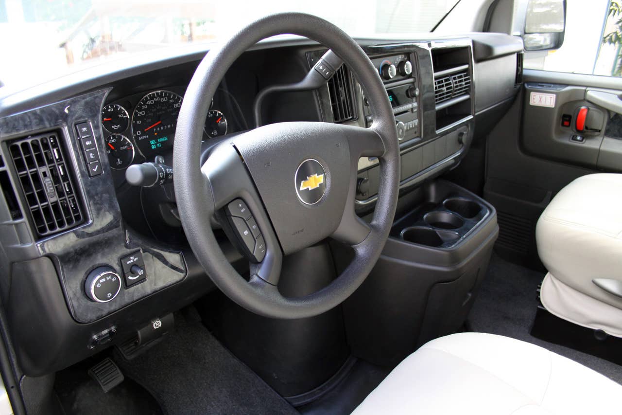 2011 Airstream Avenue interior