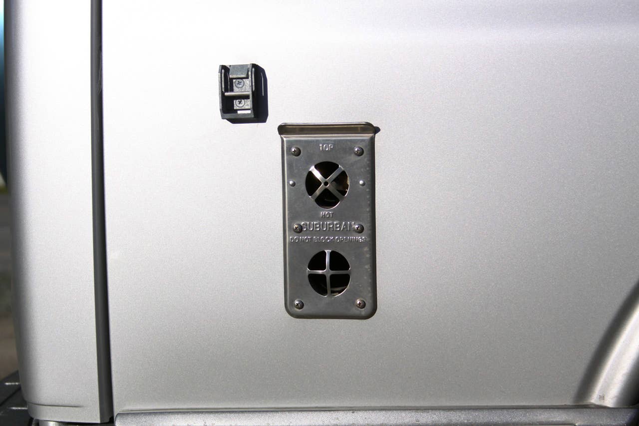 2011 Airstream Avenue vent
