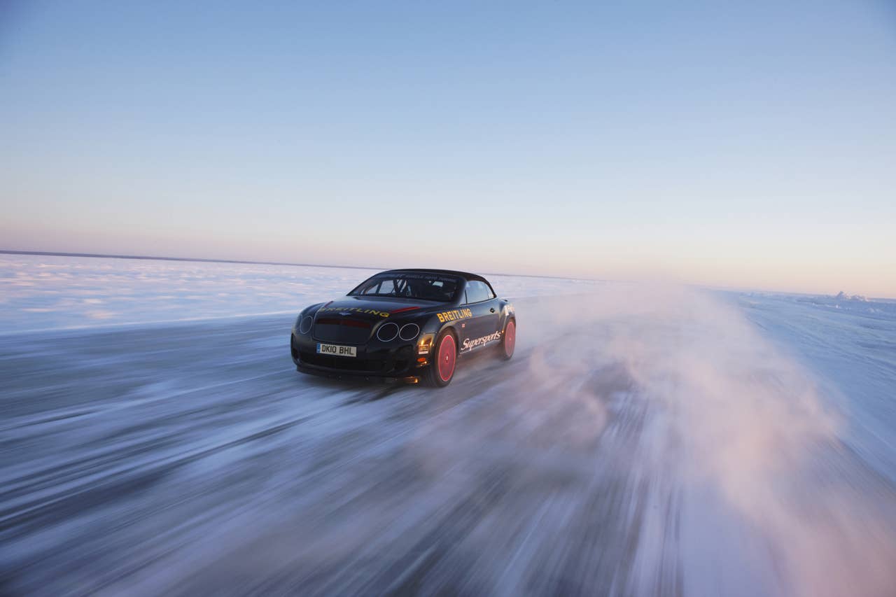 Bentley Supersports Convertible on the Ice Track