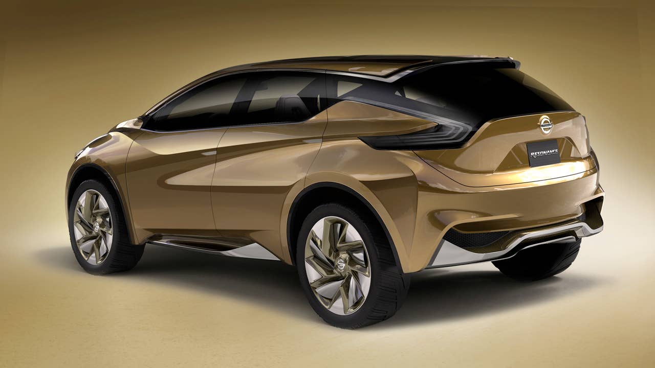 With its boldly futuristic aerodynamic styling and fuel-efficient hybrid-electric powertrain, the Nissan Resonance concept proposes an all-new dynamic and edgy design that once again leads the trend for the crossover category.
