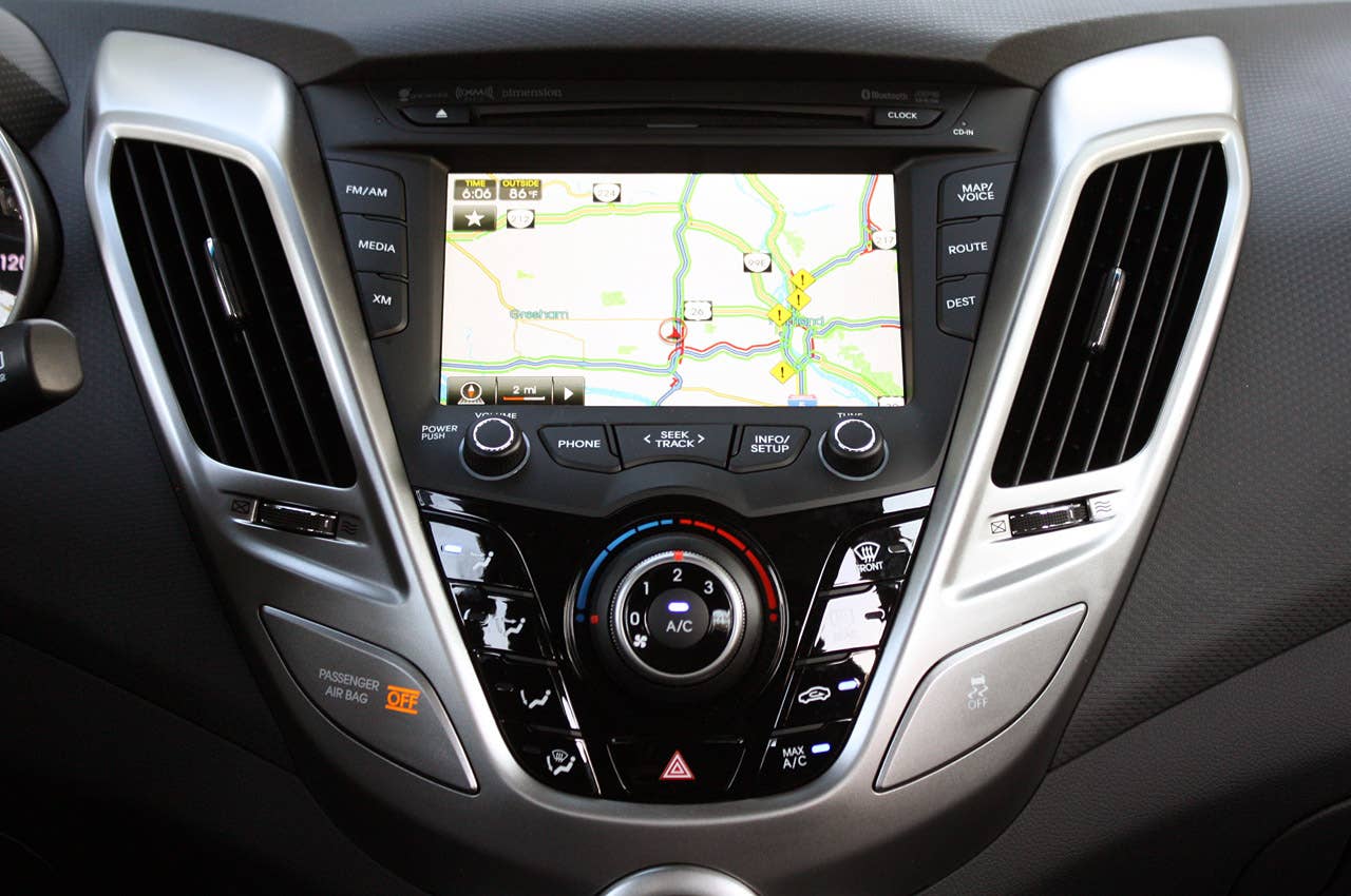 2012 Hyundai Veloster instrument panel