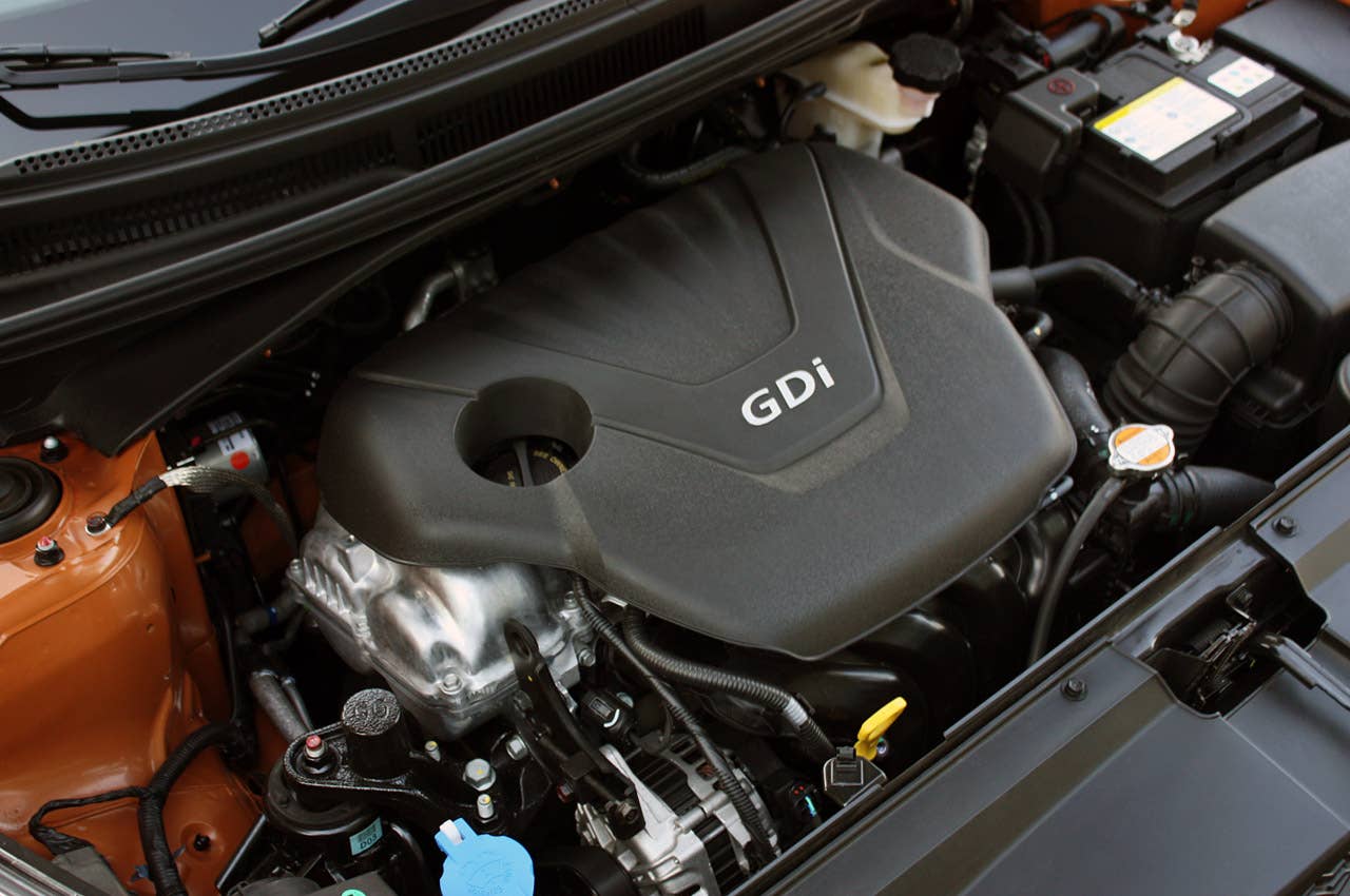 2012 Hyundai Veloster engine