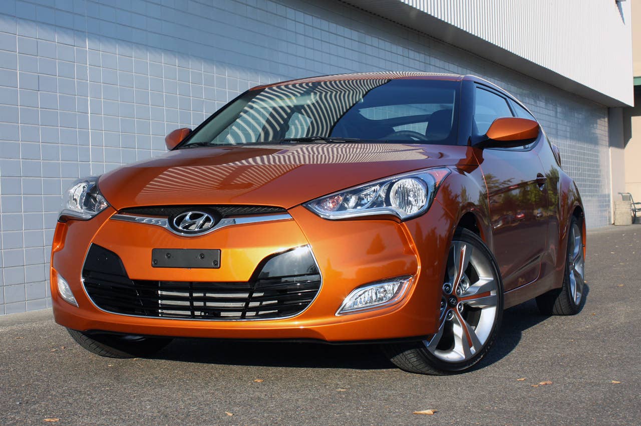 2012 Hyundai Veloster front 3/4 view