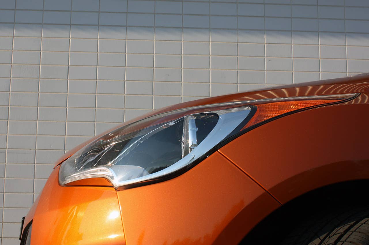 2012 Hyundai Veloster headlight