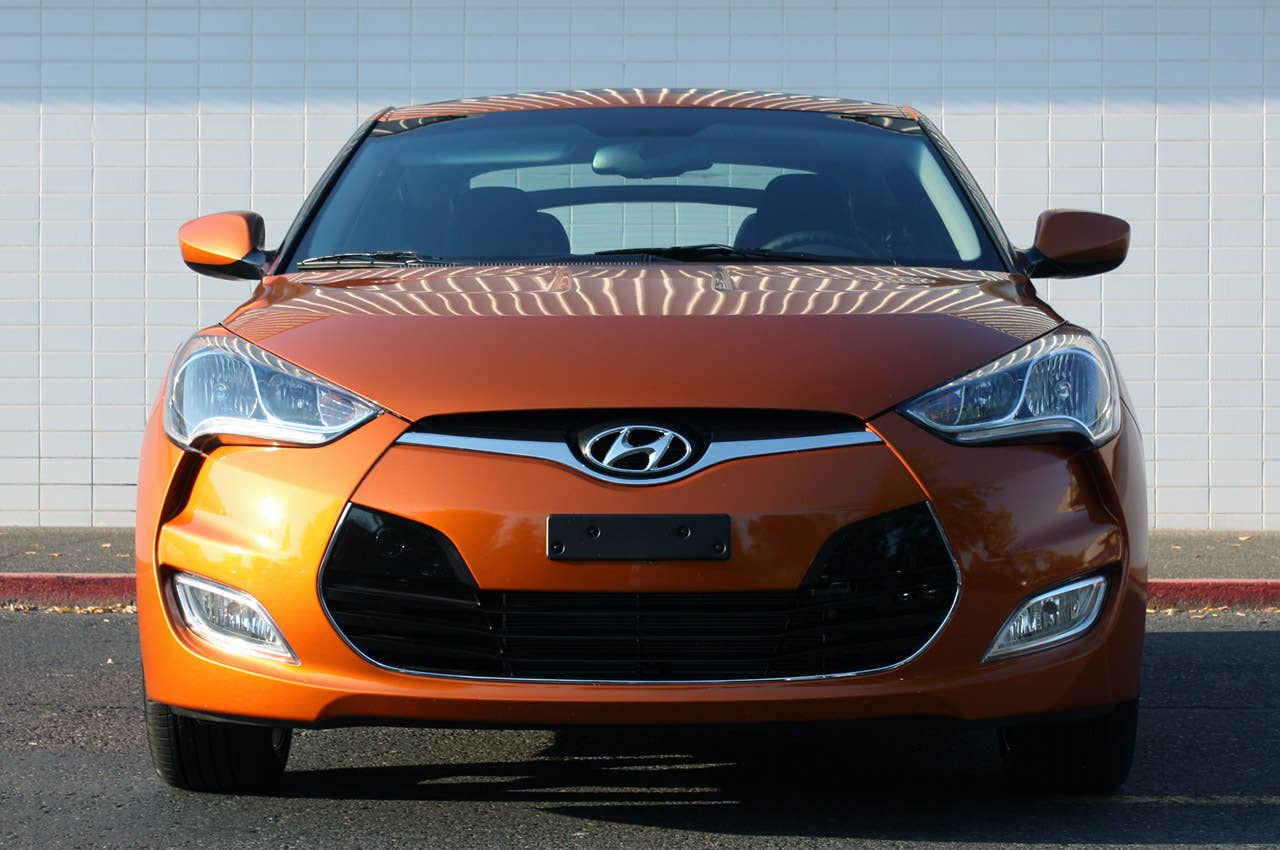 2012 Hyundai Veloster front view