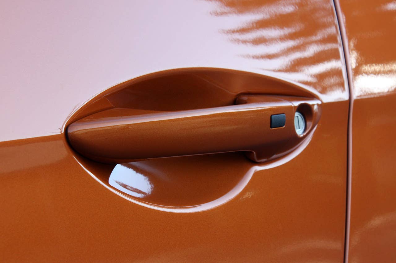 2012 Hyundai Veloster door handle