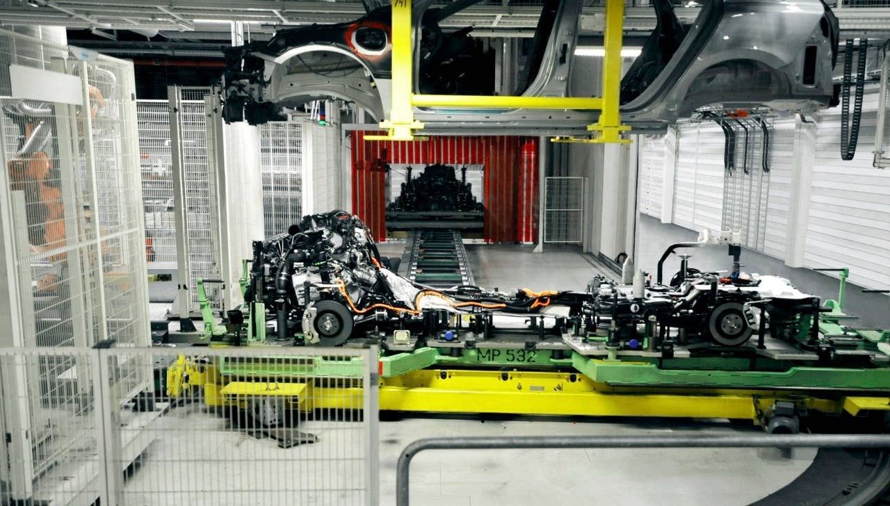 Volvo V60 Plug-In Hybrid Production