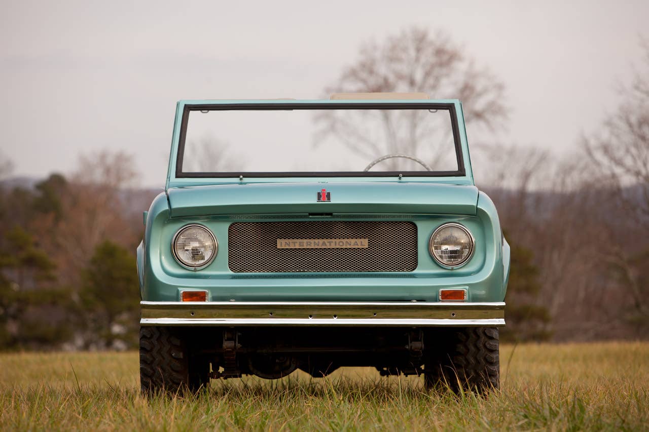 1967 International Scout 800 Sport Top front