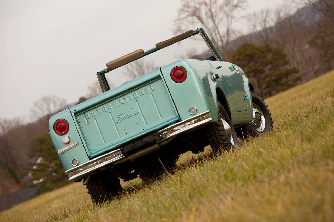 1967 International Scout 800 Sport Top  rear 3/4