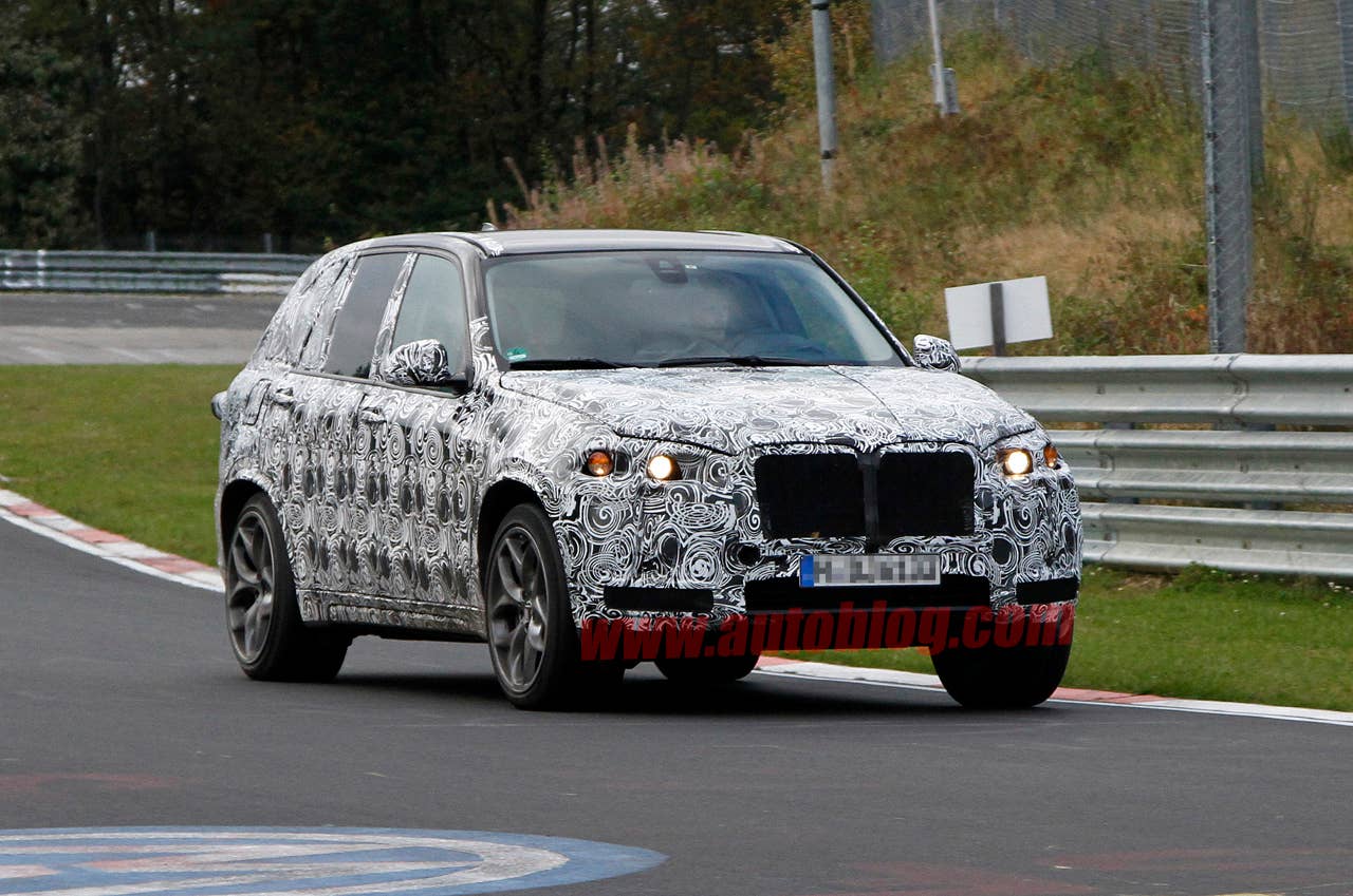BMW X5 M spy shots front 3/4