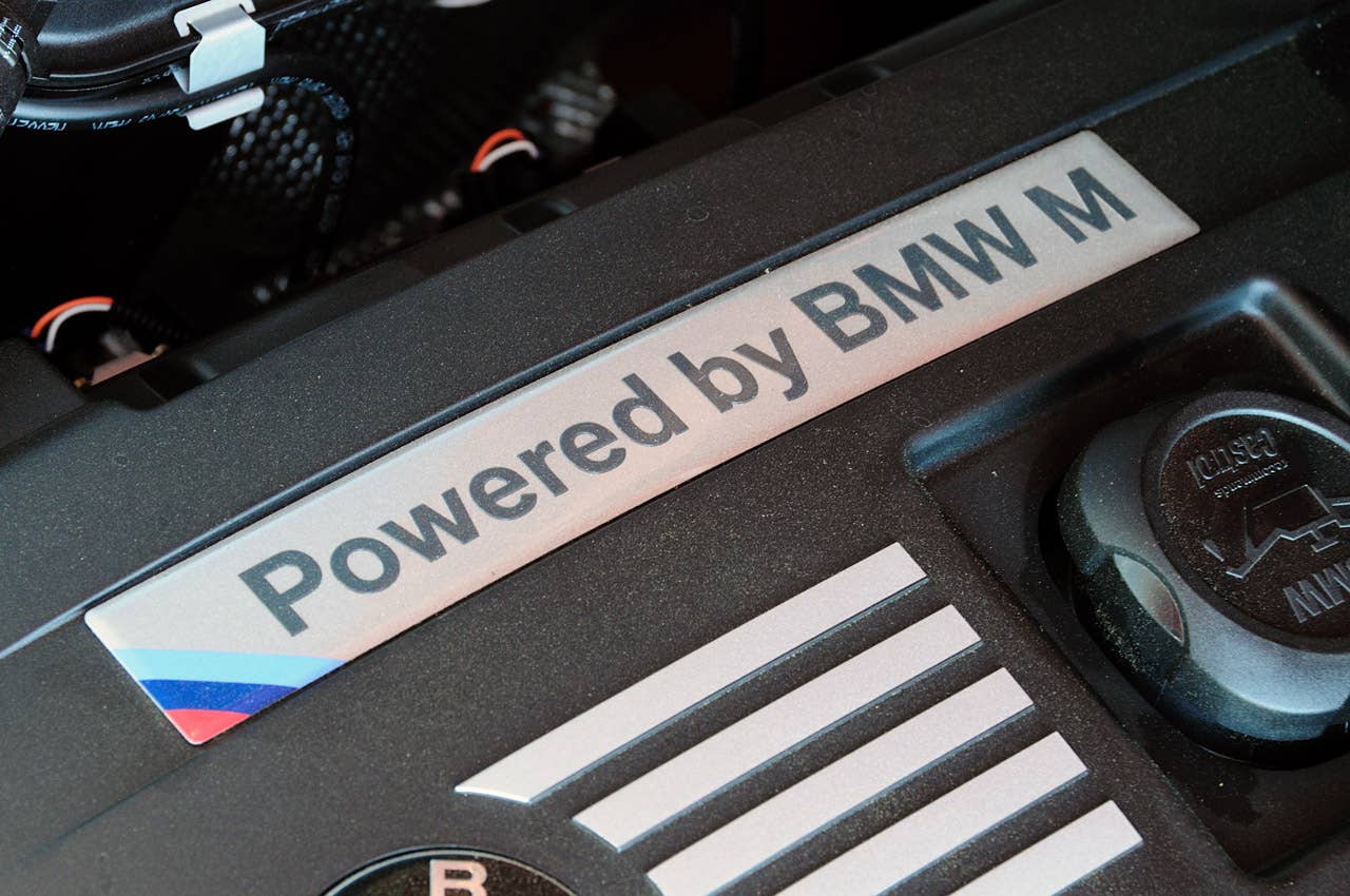 2011 BMW 1 Series M Coupe engine detail