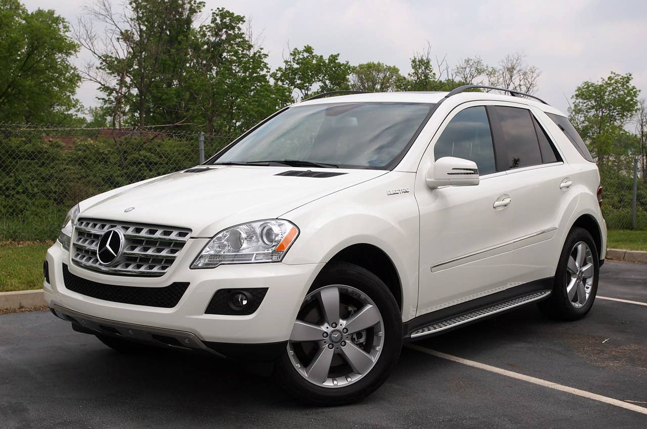 Amp Electric Mercedes-Benz ML350 front 3/4 view