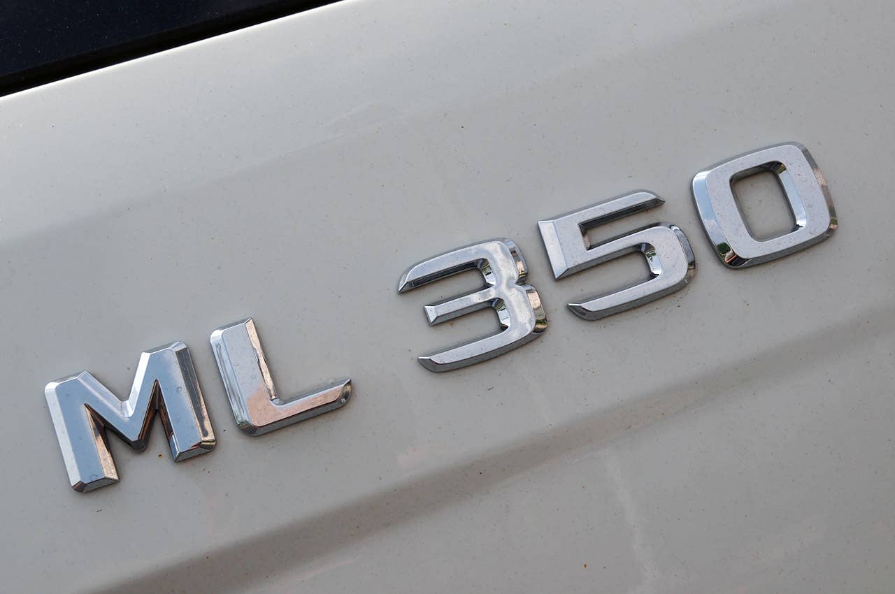 Amp Electric Mercedes-Benz ML350 badge