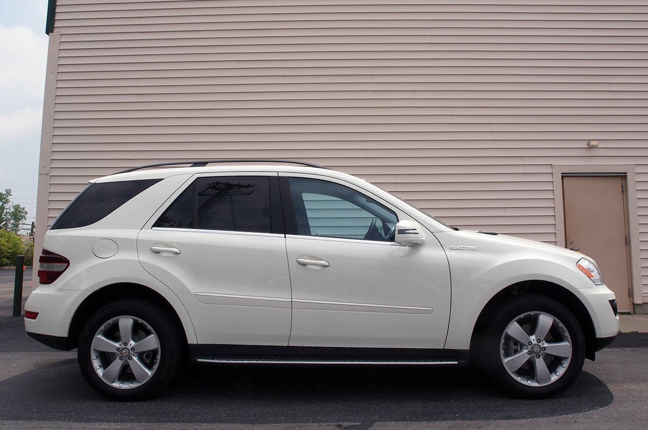 Amp Electric Mercedes-Benz ML350 side view
