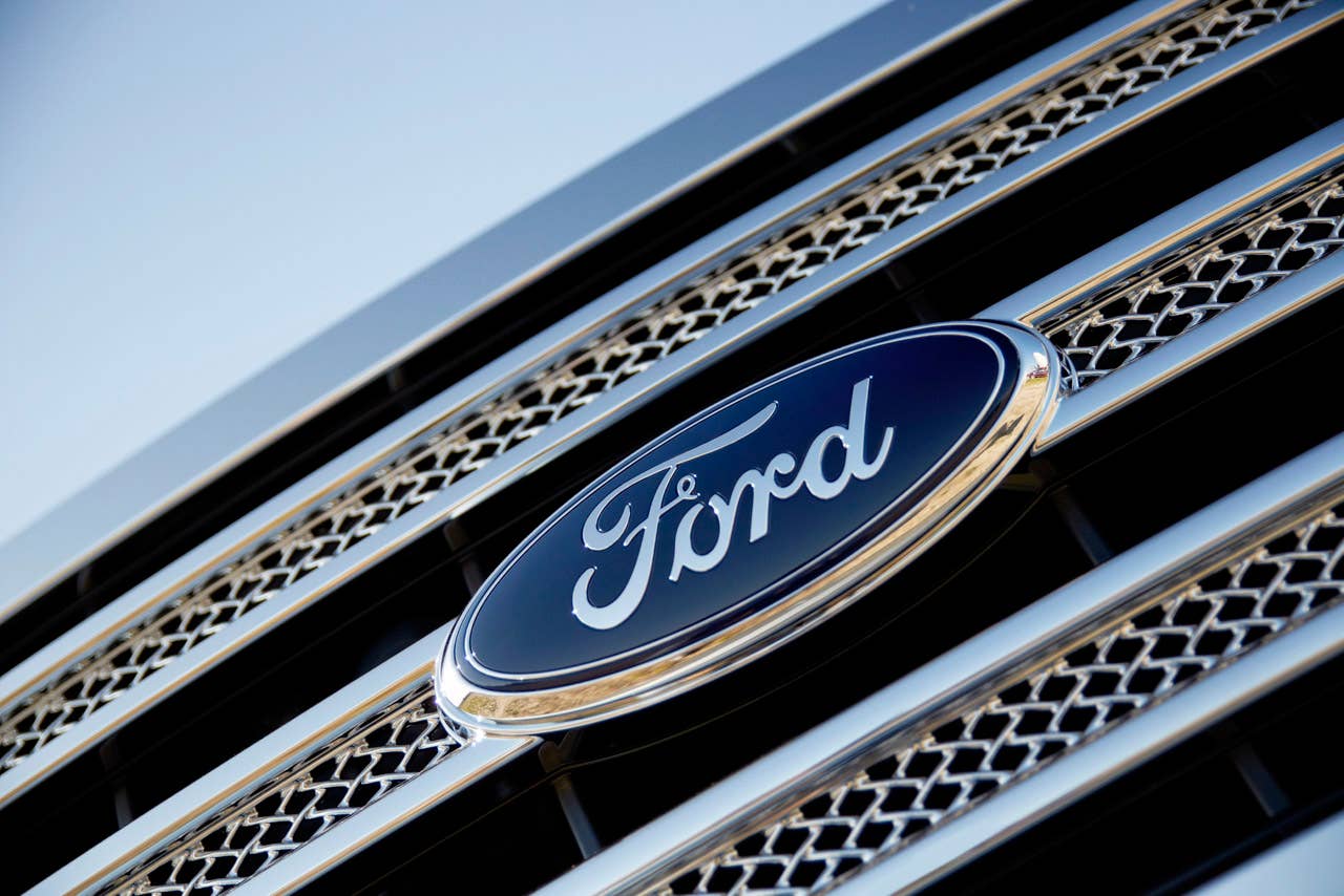 2013 Ford F-150 Lariat: This series now features standard SYNC(R) with MyFord Touch(R) voice-activated driver controls in addition to a powerful yet fuel efficient 5.0-liter V8. (6/2/2012)