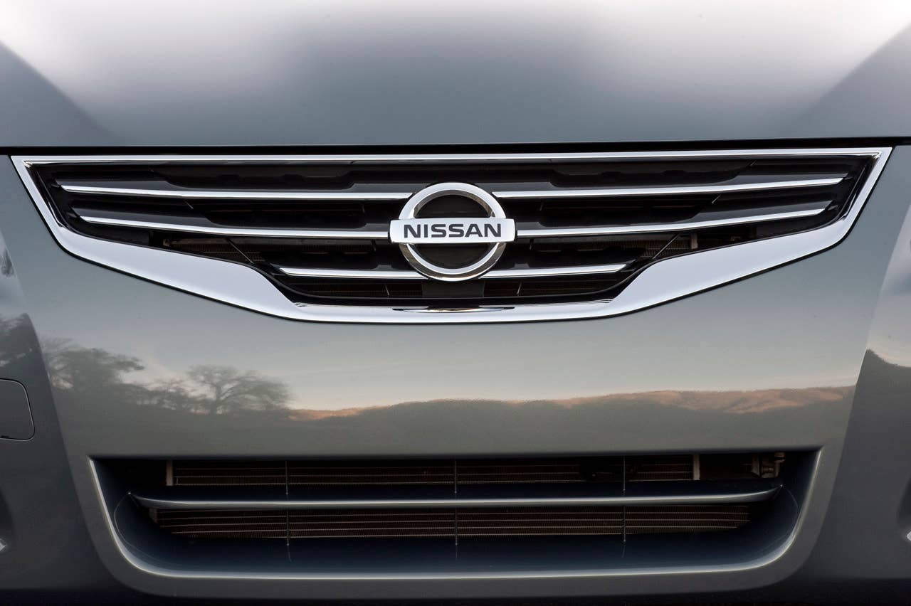 Nissan Altima Hybrid, 2010