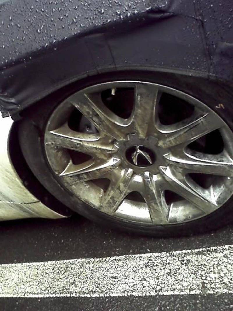 Kia K9 wheel