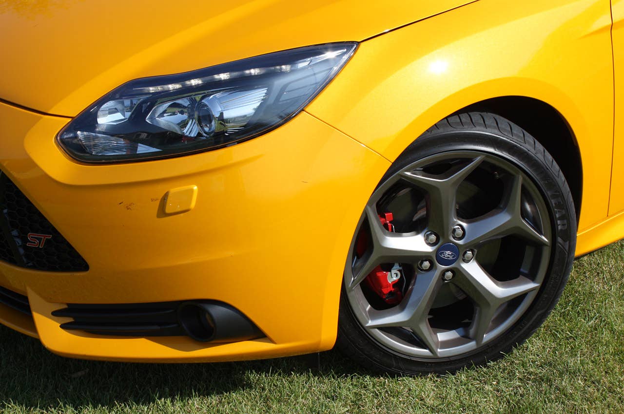 2013 Ford Focus ST front fender