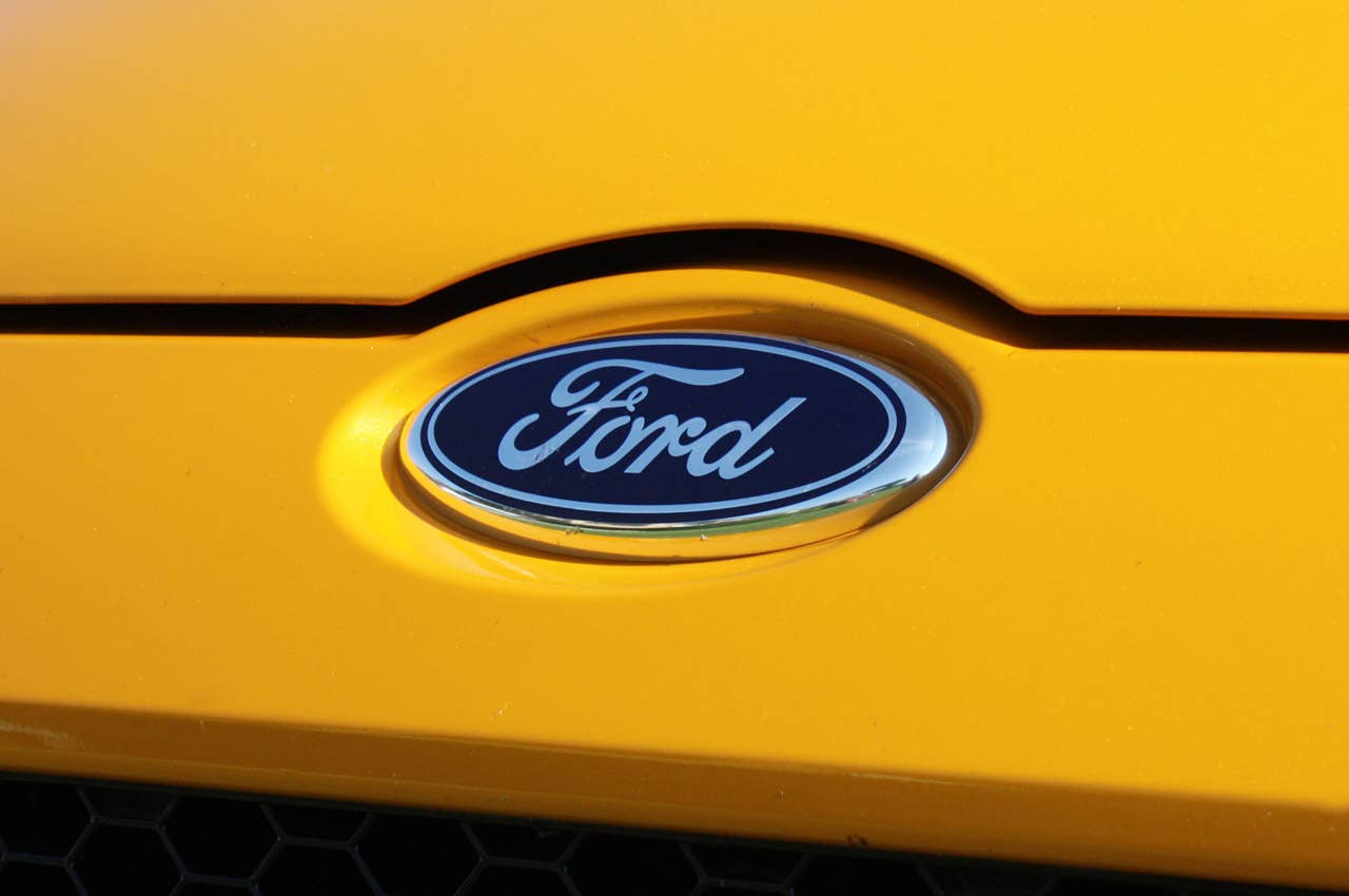 2013 Ford Focus ST logo