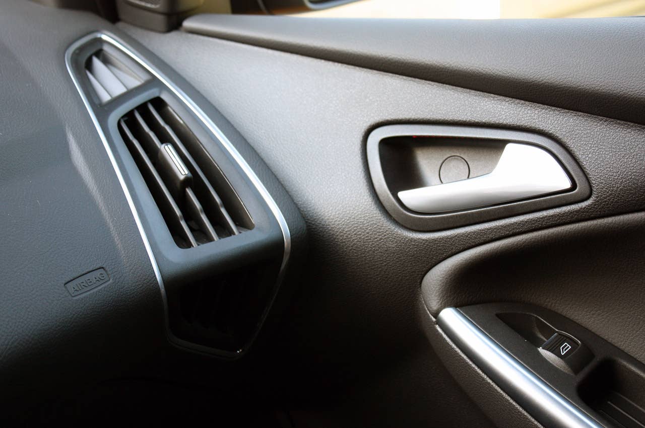 2013 Ford Focus ST dash vent