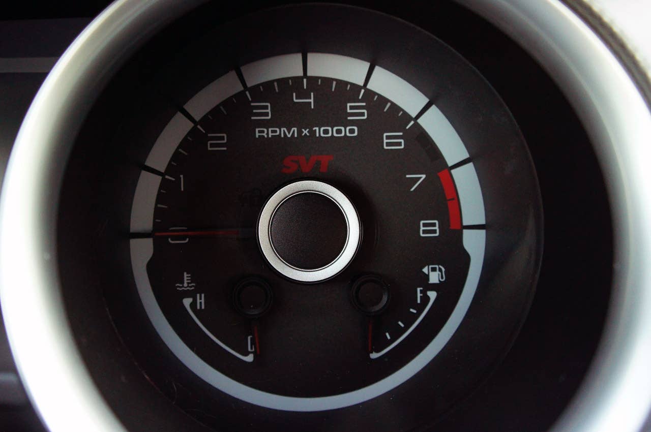 2013 Ford Shelby GT500 tachometer