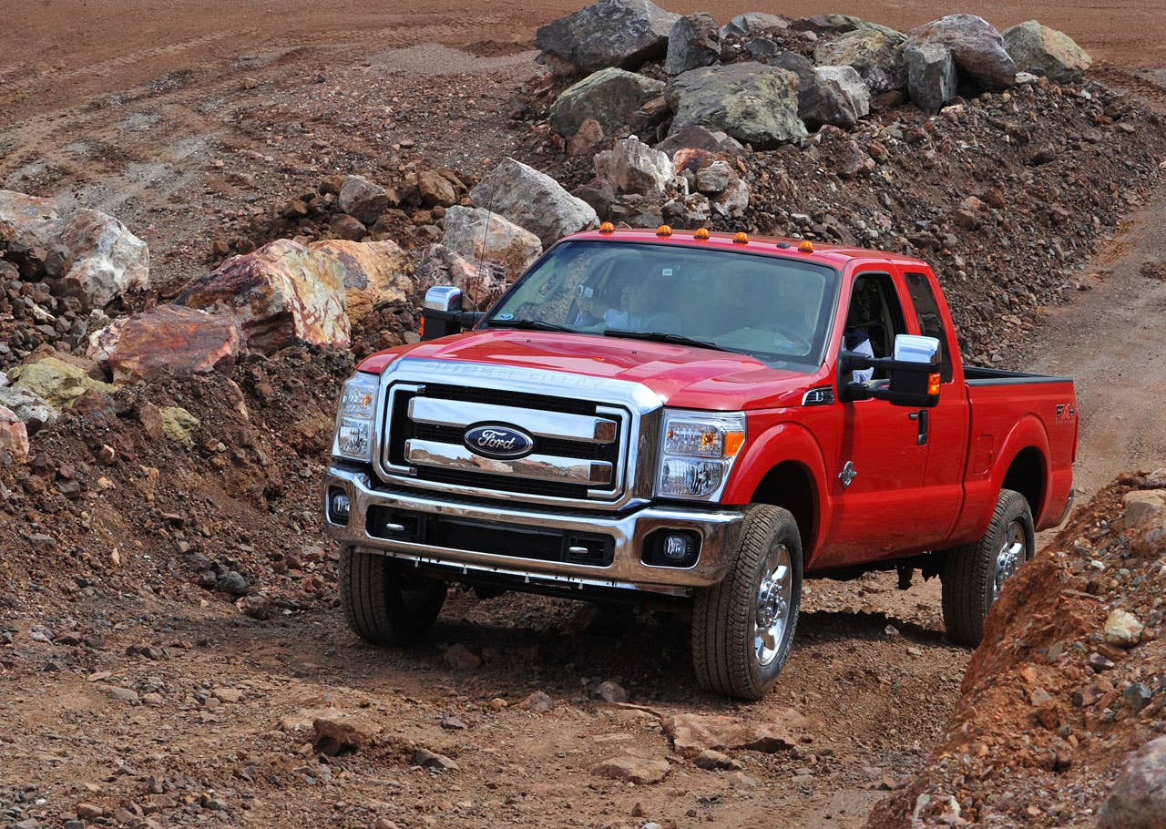 PHOENIX, AZ., March 2, 2010--The The 2011 Ford F-Series Super Duty demonstrates improved off-road capability. New available off-road features include electronic locking rear differential, new Hill Descent Control and all-new transfer case skid plate.  Photo by:  Sam VarnHagen/Ford Motor Co. (3/8/2010)