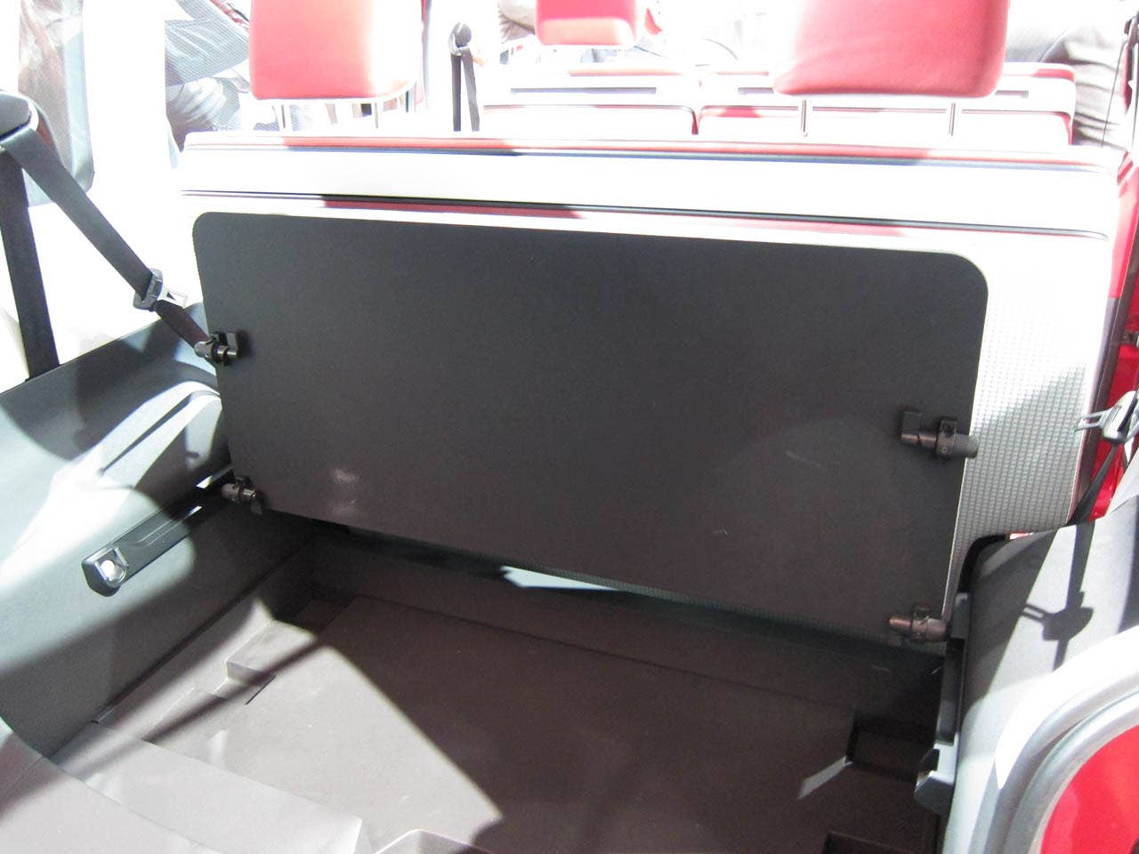 Volkswagen Bulli Concept: Geneva 2011