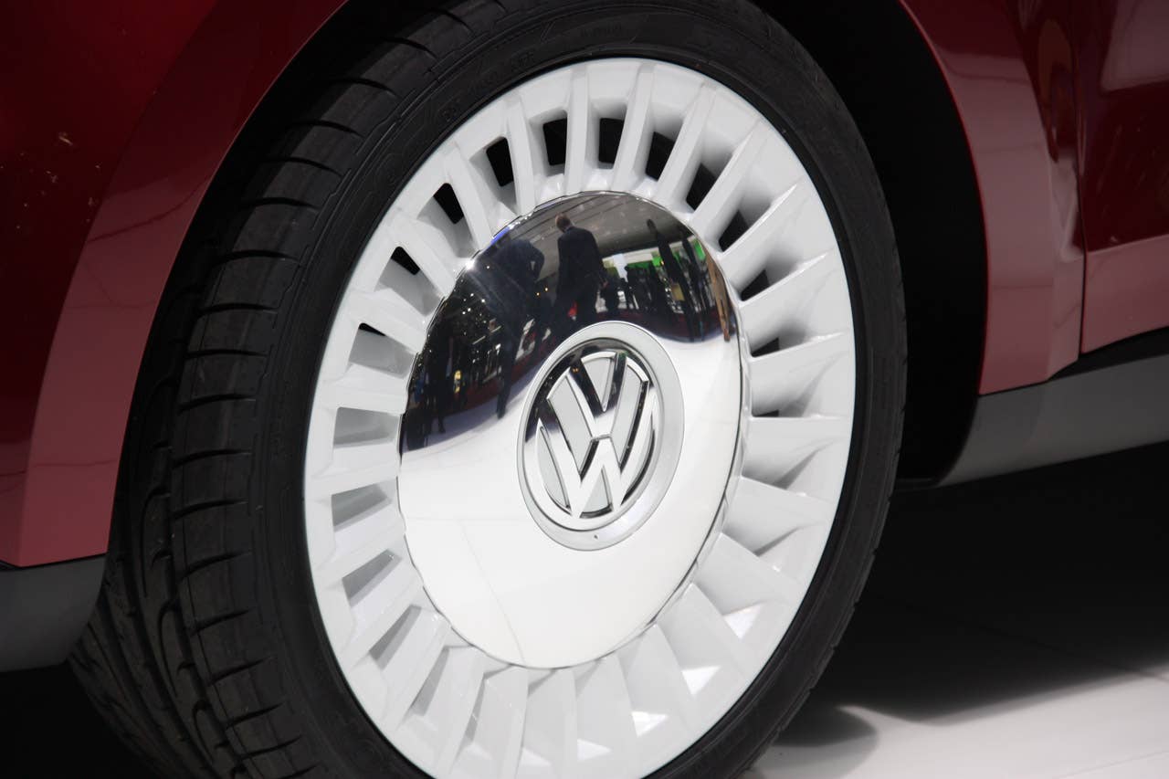 Volkswagen Bulli Concept: Geneva 2011