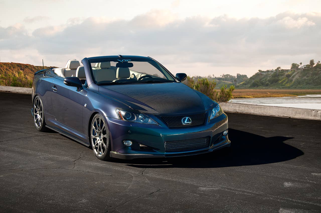 Lexus IS350C by VIP Auto Salon