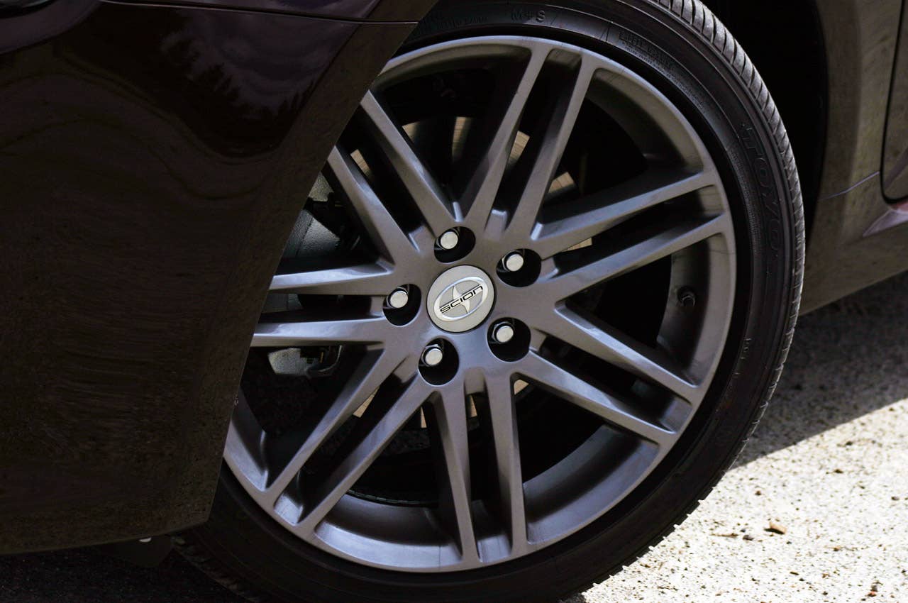 2011 Scion tC wheel