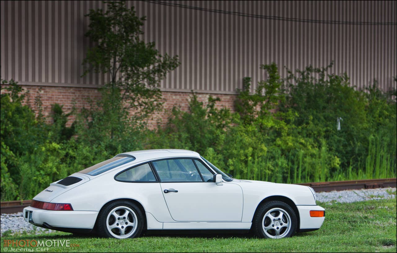 1989 Porsche 911 Rothmans tribute