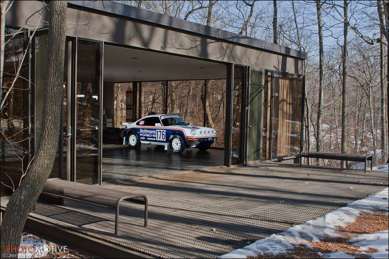 1989 Porsche 911 Rothmans tribute