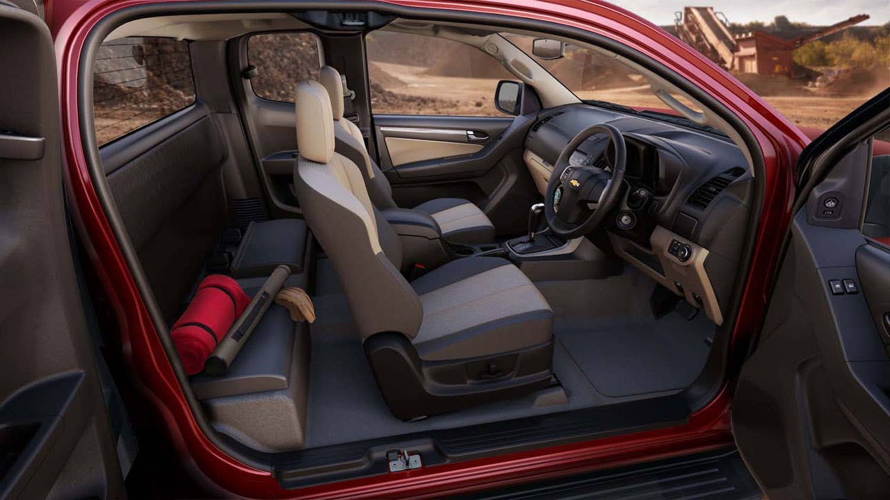 2012 Chevrolet Global Colorado interior