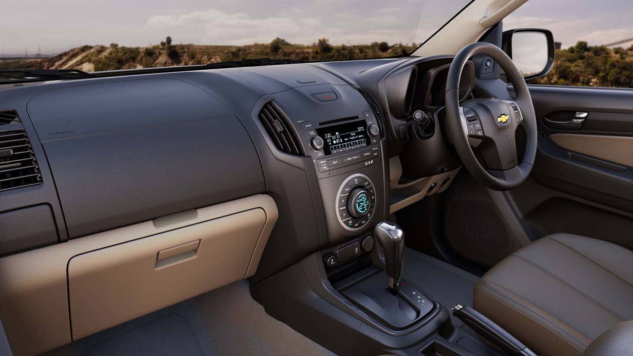 2012 Chevrolet Global Colorado interior