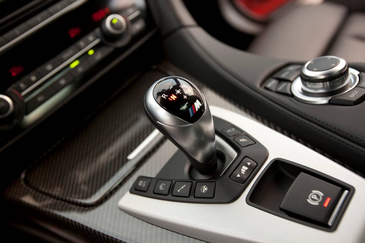 2013 BMW M6 gear selector