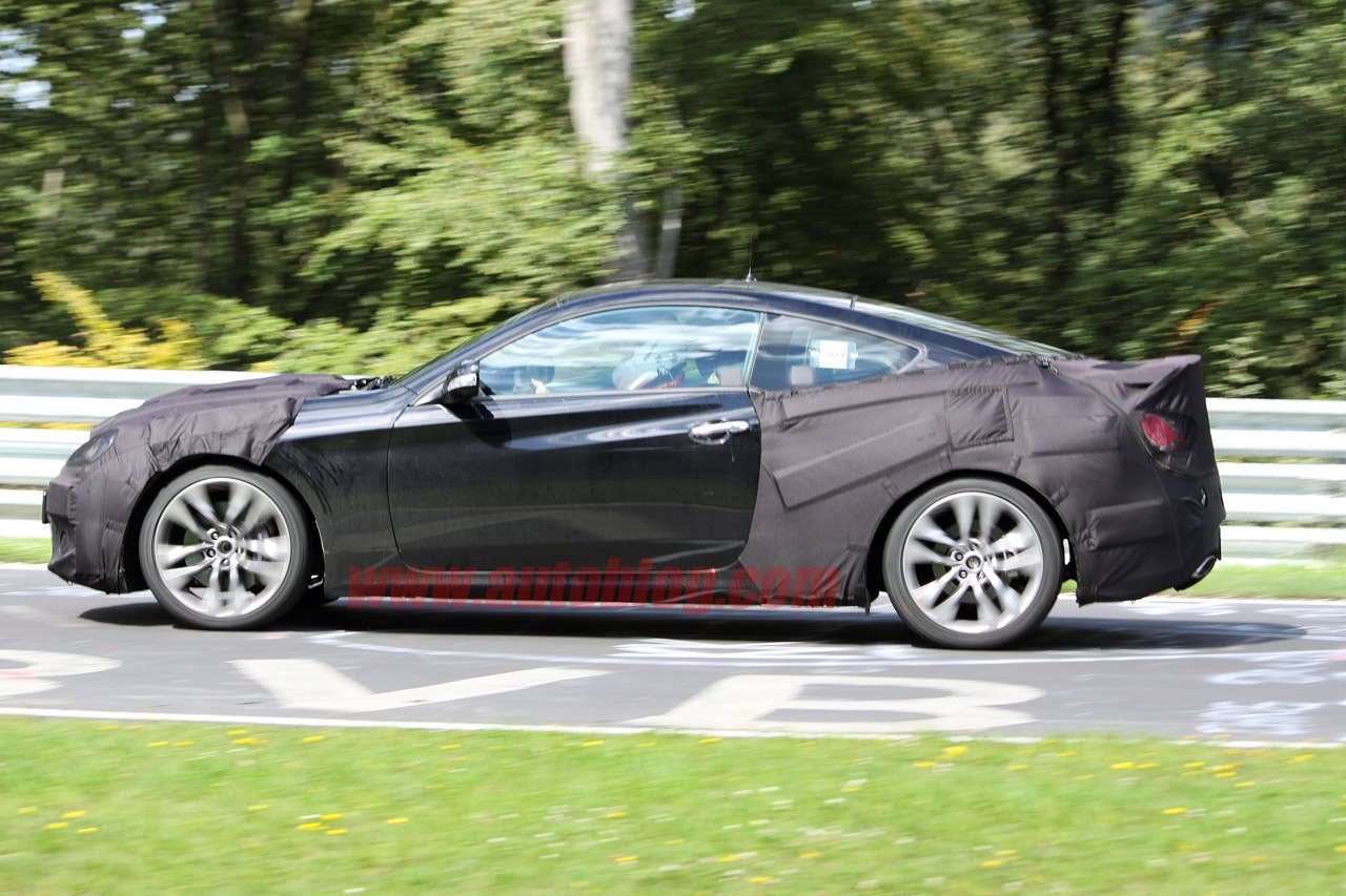 2013 Hyundai Genesis Coupe: Spy Shots