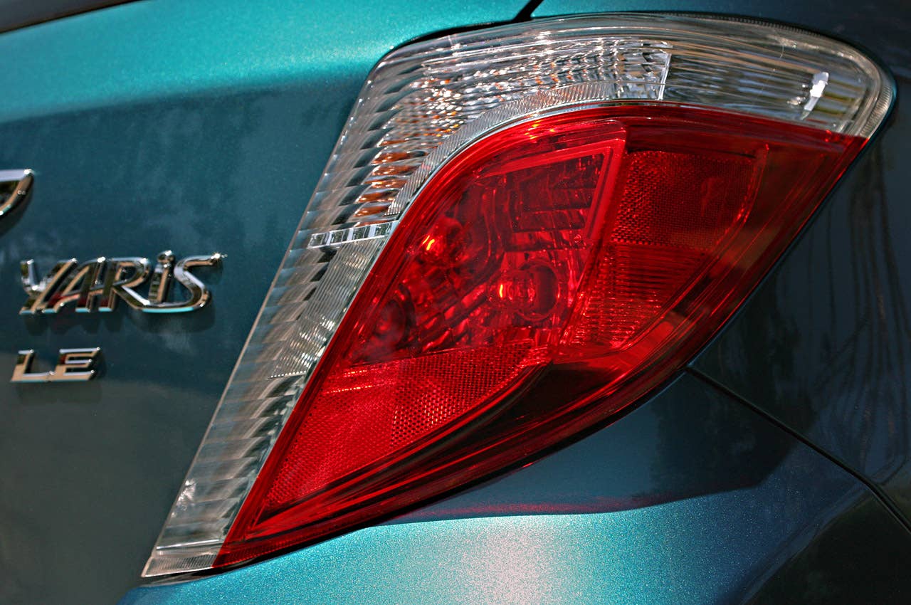 2012 Toyota Yaris taillight
