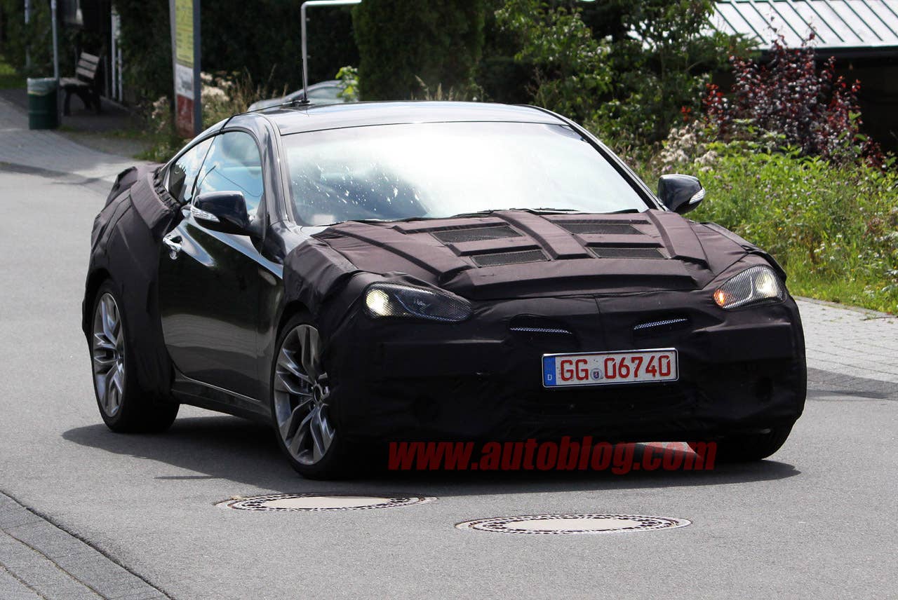 2013 Hyundai Genesis Coupe: Spy Shots