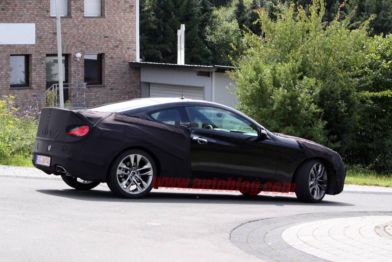 2013 Hyundai Genesis Coupe: Spy Shots