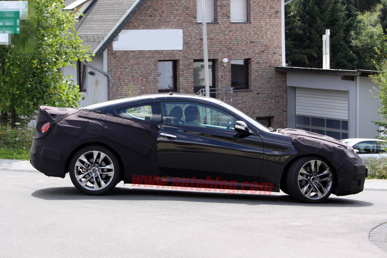 2013 Hyundai Genesis Coupe: Spy Shots